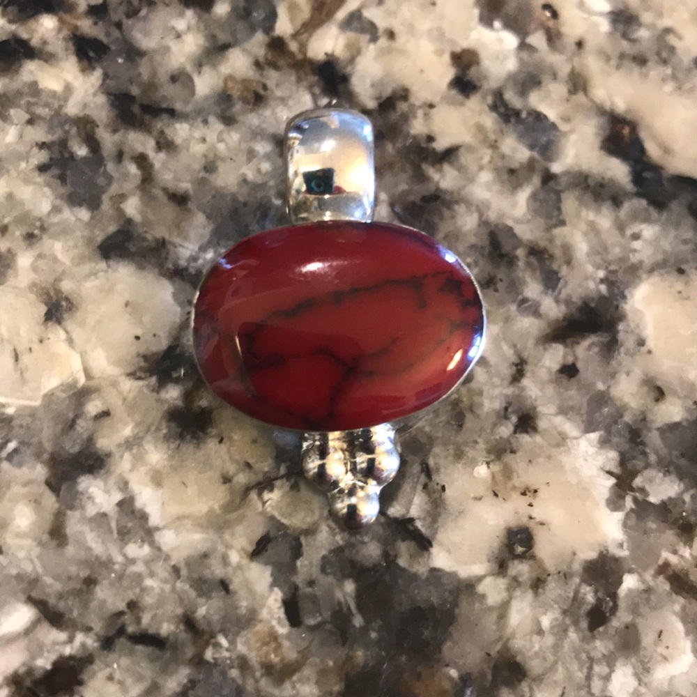 Red jasper pendant in sterling silver - Picture 4 of 5